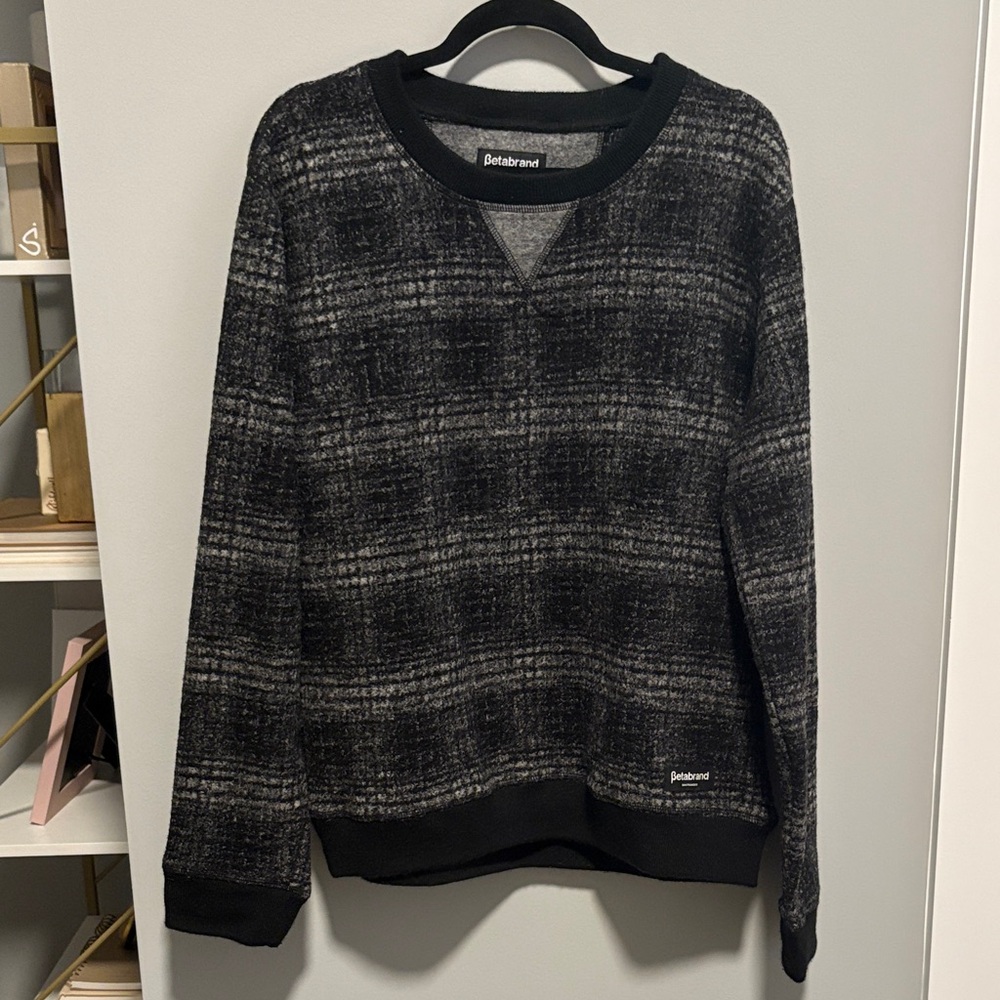 Betabrand Men's Gray Plaid Crewneck Sweater